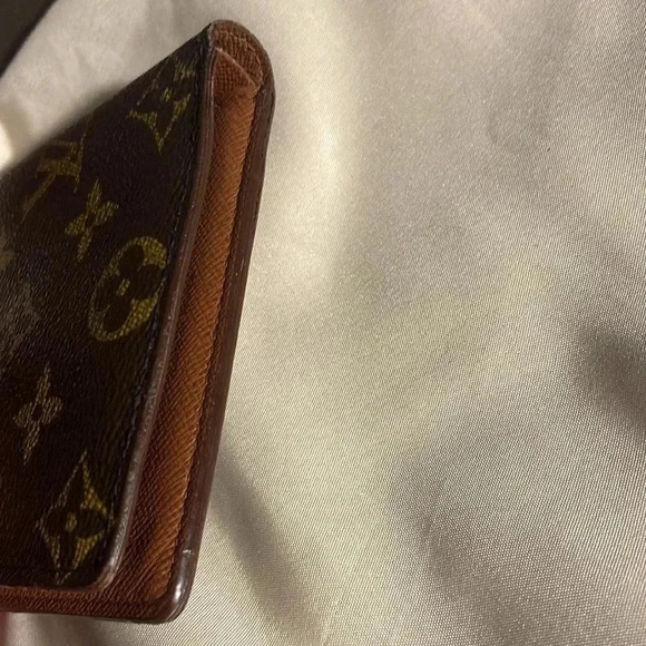 💥Host Pick💥 Louis Vuitton Mens Monogram Wallet w/Dust Bag - Picture 9 of 12